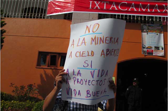 Desde Congreso exigen que minera repare daños en Ixtacamaxtitlán