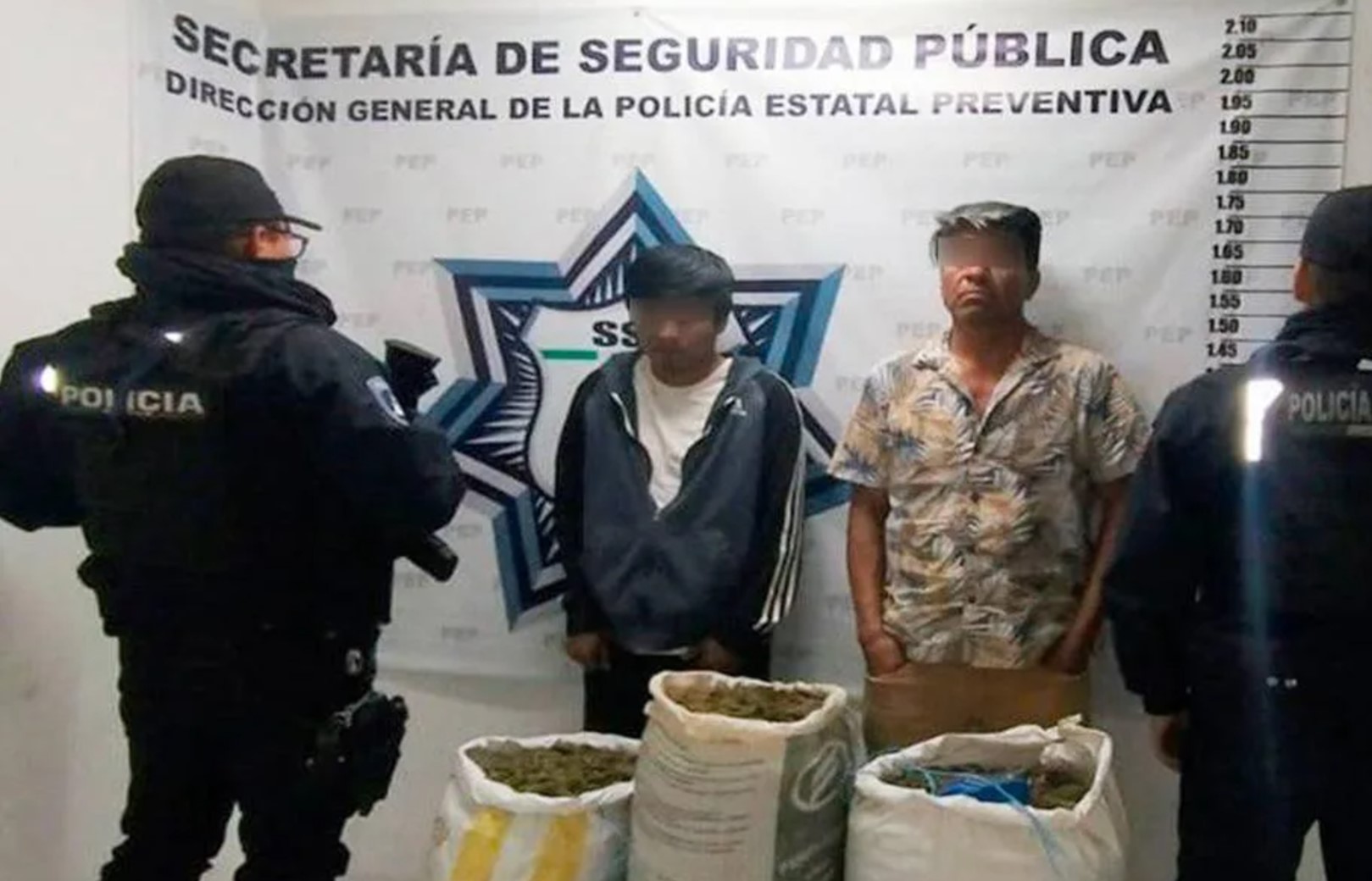 Cae pareja con droga en Ixcamilpa; serían familiares del edil de Xicotlán