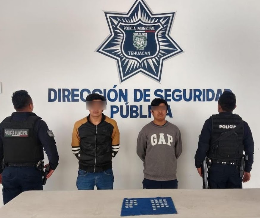 Caen dos en Tehuacán en posesión de droga 