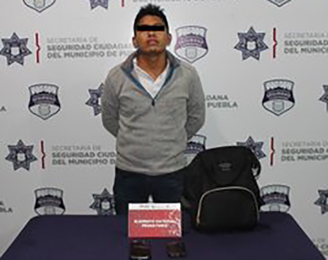 En detención de asalta micros un elemento de SSC cae a barranca en Puebla