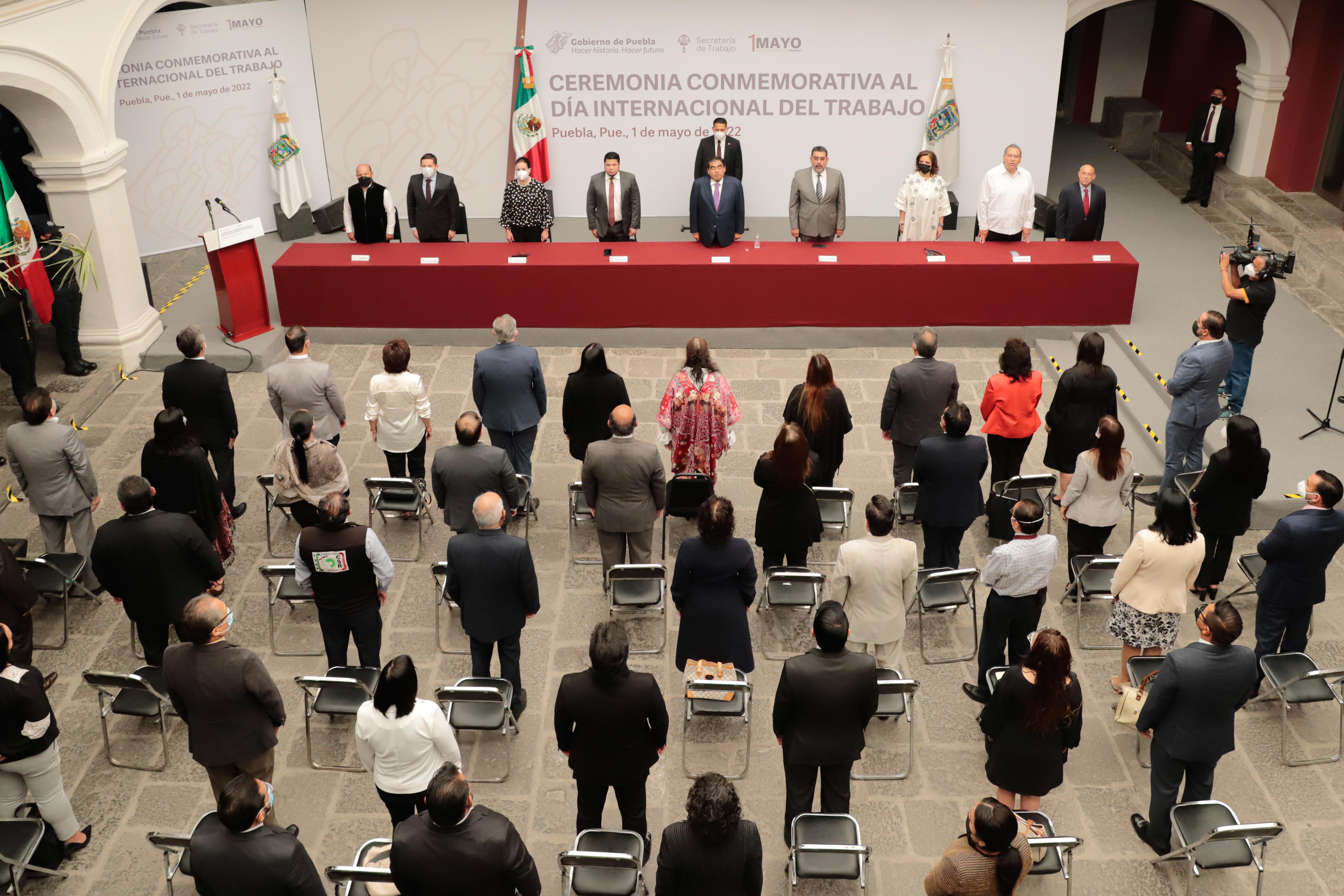 Barbosa encabezó Ceremonia Conmemorativa al Día Internacional del Trabajo