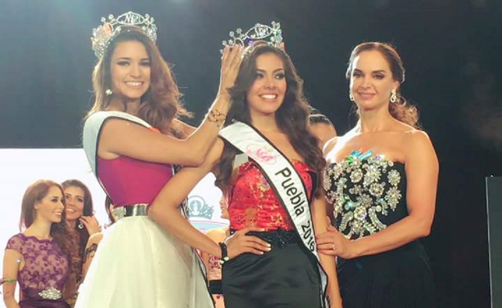  Mujer de Acatlán gana concurso Nuestra Belleza Puebla 2016