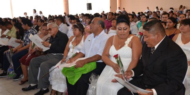 En el claustro de Cholula se realizarán bodas comunitarias de 21 parejas  