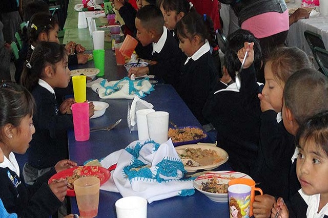 Tehuacán devuelve al DIF Estatal 8 mil cajas de leche en mal estado
