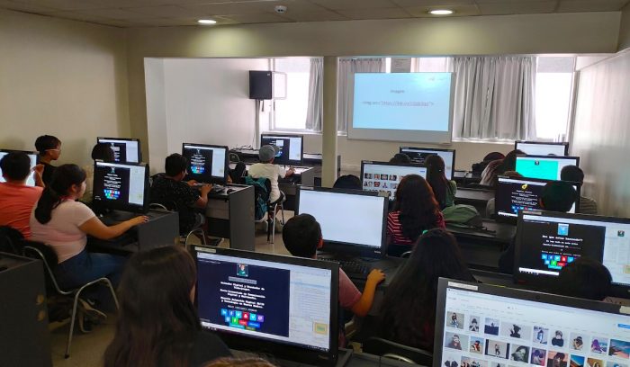 Alentar vocaciones tecnológicas en las niñas, un paso contra la brecha digital de género