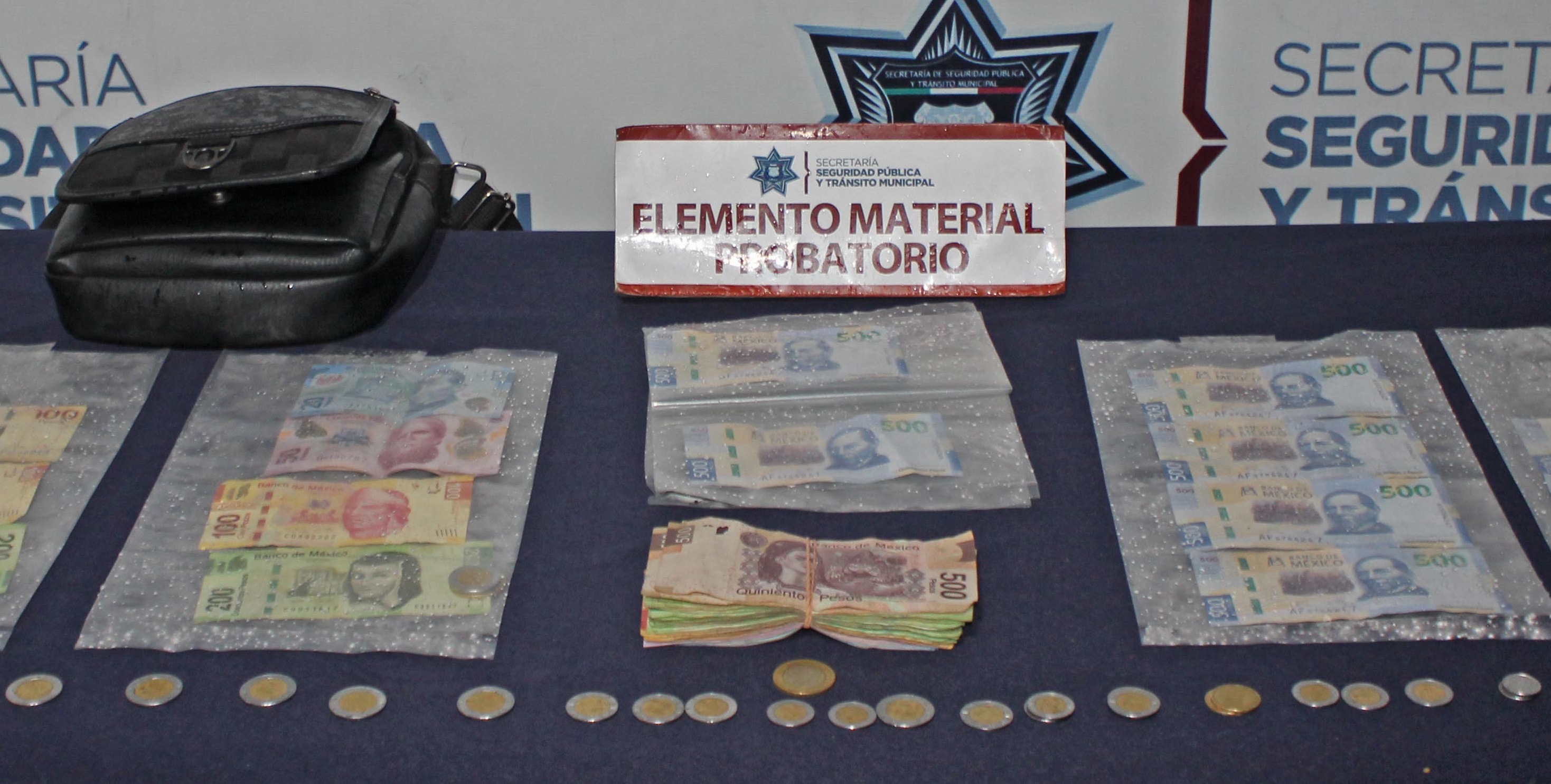 Ellos timaron a comerciantes de Puebla con billetes falsos