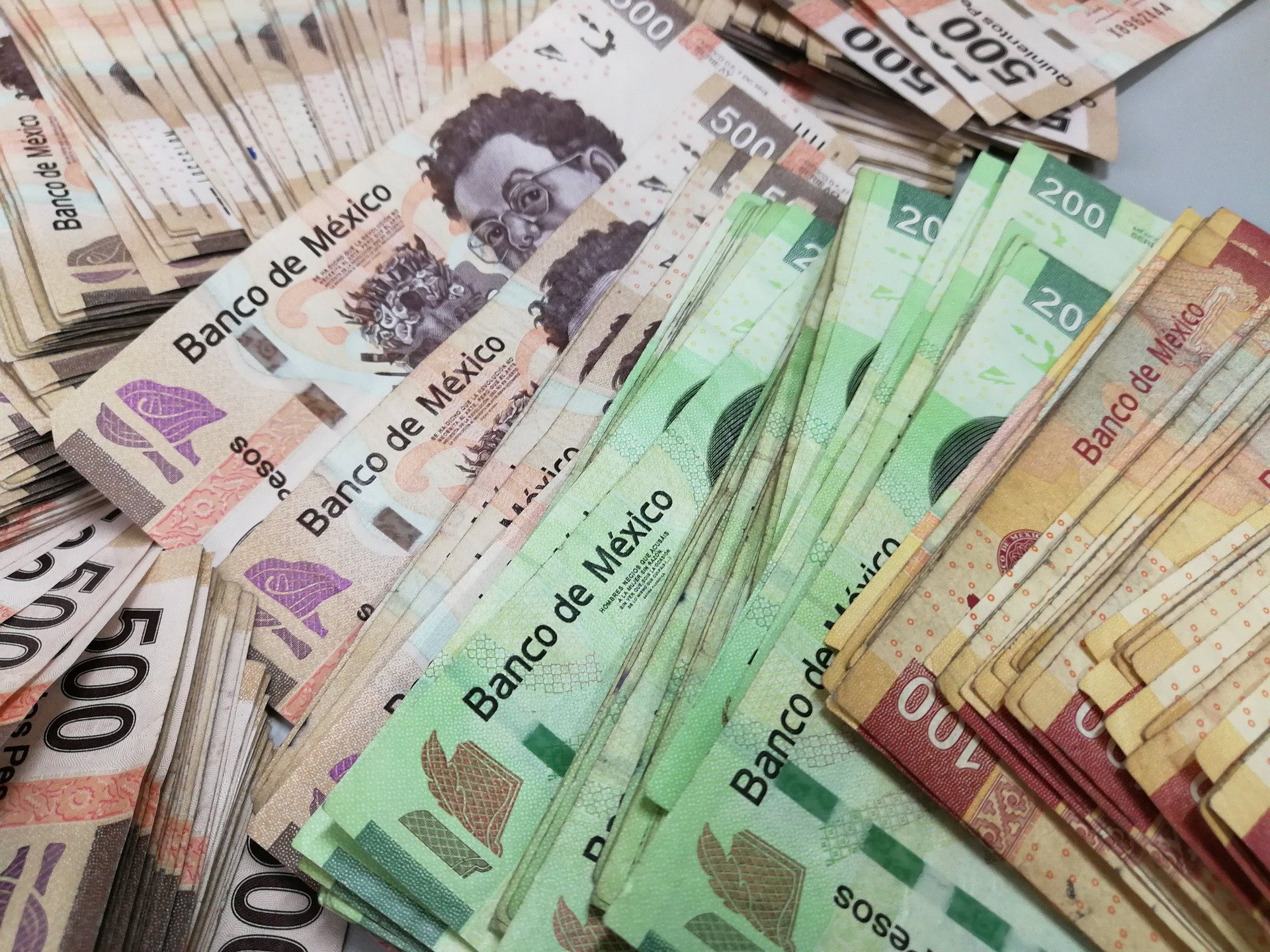 Puebla cierra el primer trimestre del año con una deuda estatal de 6 mil 10 mdp.