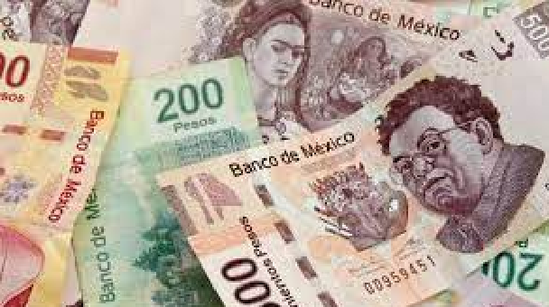 El peso mexicano se apreció ligeramente contra el dólar estadounidense 