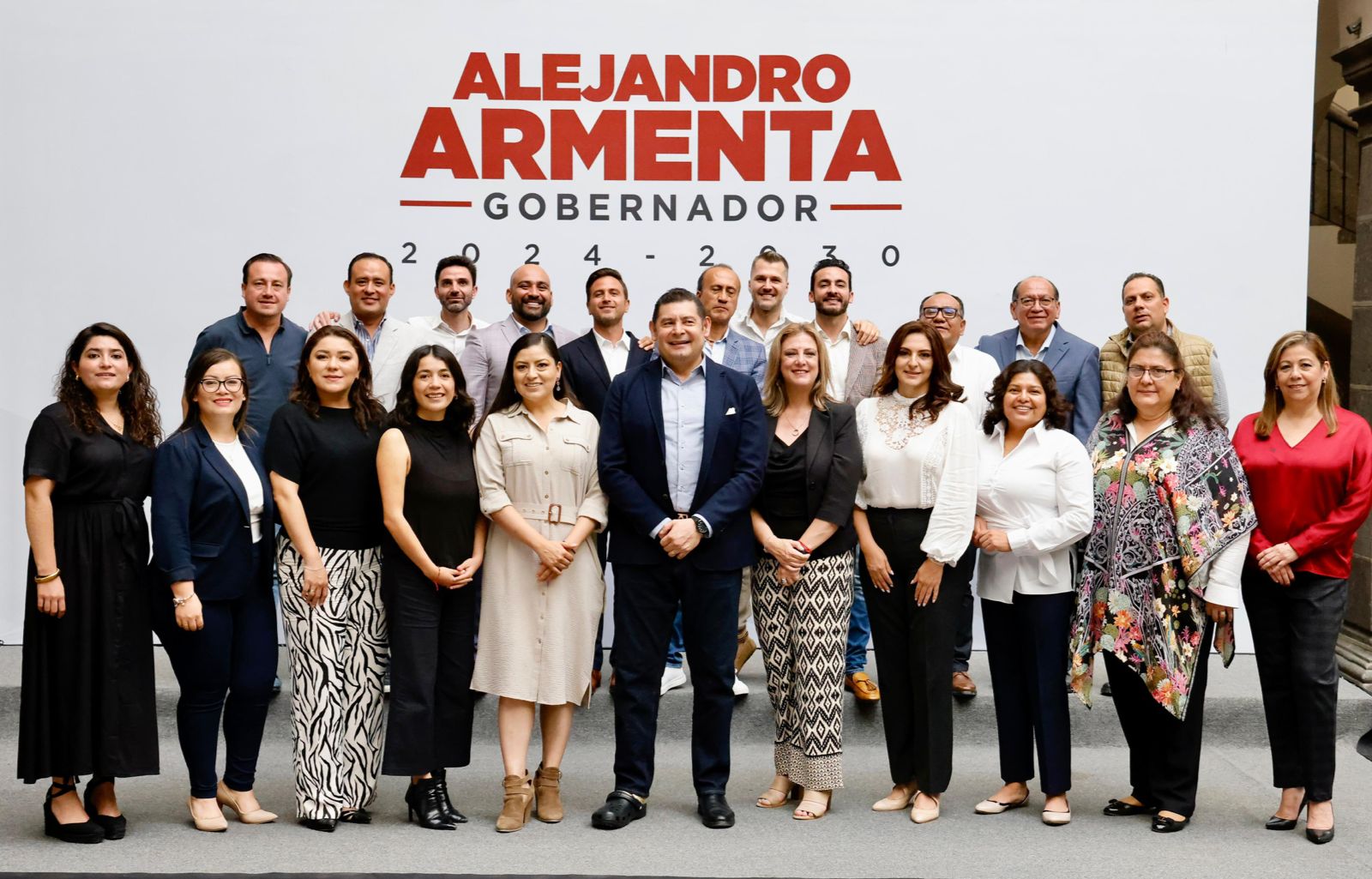Alejandro Armenta se reunió con diputados federales electos