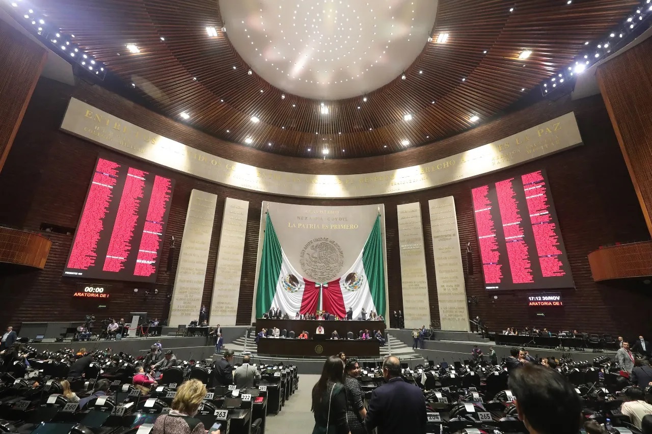 Posponen votación en comisiones de reforma para limitar al TEPJF