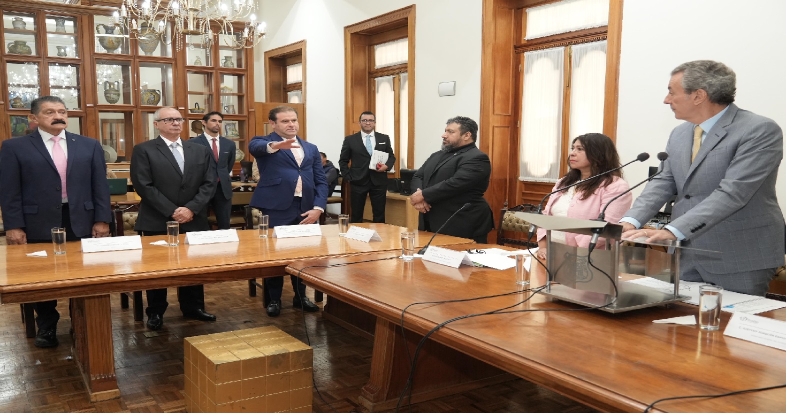 Chedraui toma protesta a Ricardo Zayas como titular del Deporte