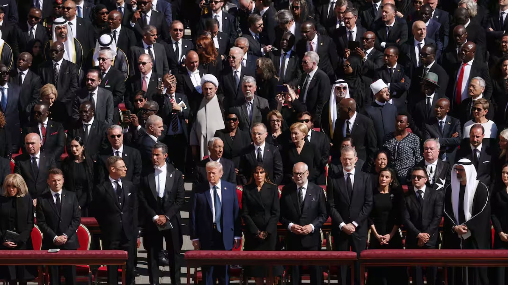 Líderes y monarcas de todo el mundo atienden a funeral del Papa Francisco