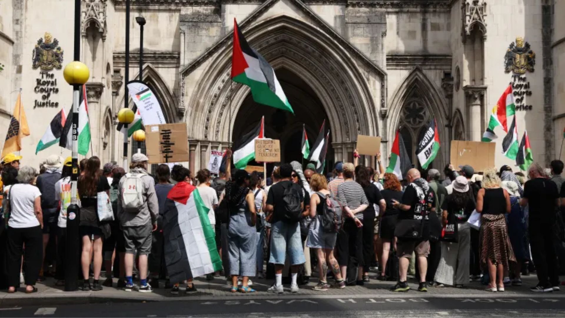Por denunciar masacres en Gaza, detienen a 20 activistas en Londres