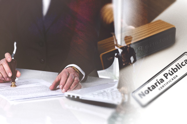 Notarios ganan suspensiones, no les revocarán patentes todavía