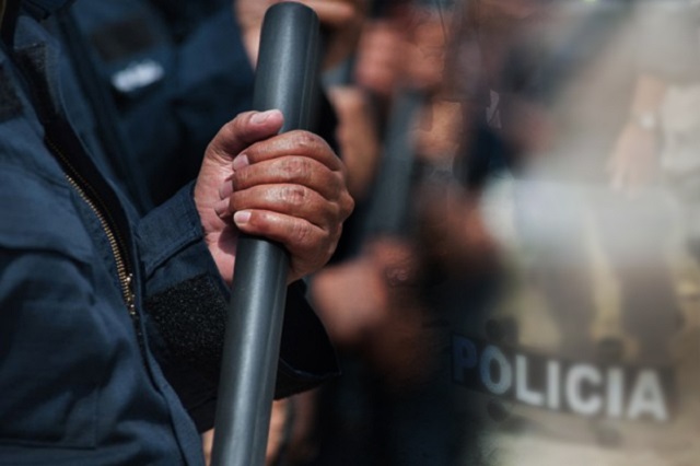 Pocos policías y mal pagados cuidan municipios con robo de combustible en Puebla