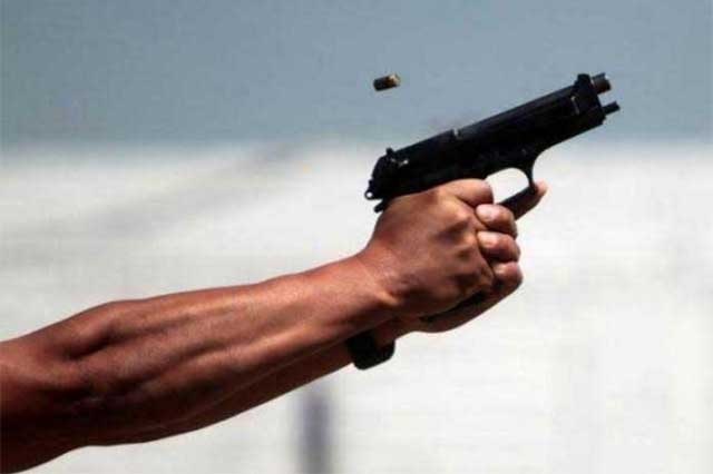 Su familia le disparó tres veces para llevarse a una menor en Puebla