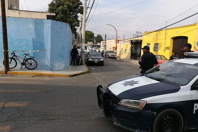 Ejecutan con 5 disparos a un hombre en San Martín Texmelucan
