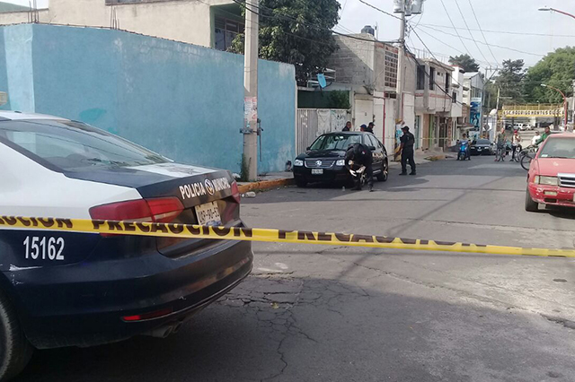 Ejecutan con 5 disparos a un hombre en San Martín Texmelucan