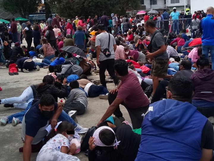 El ataque a este hombre puso en riesgo a niñas y niños en centro de vacunación de Puebla