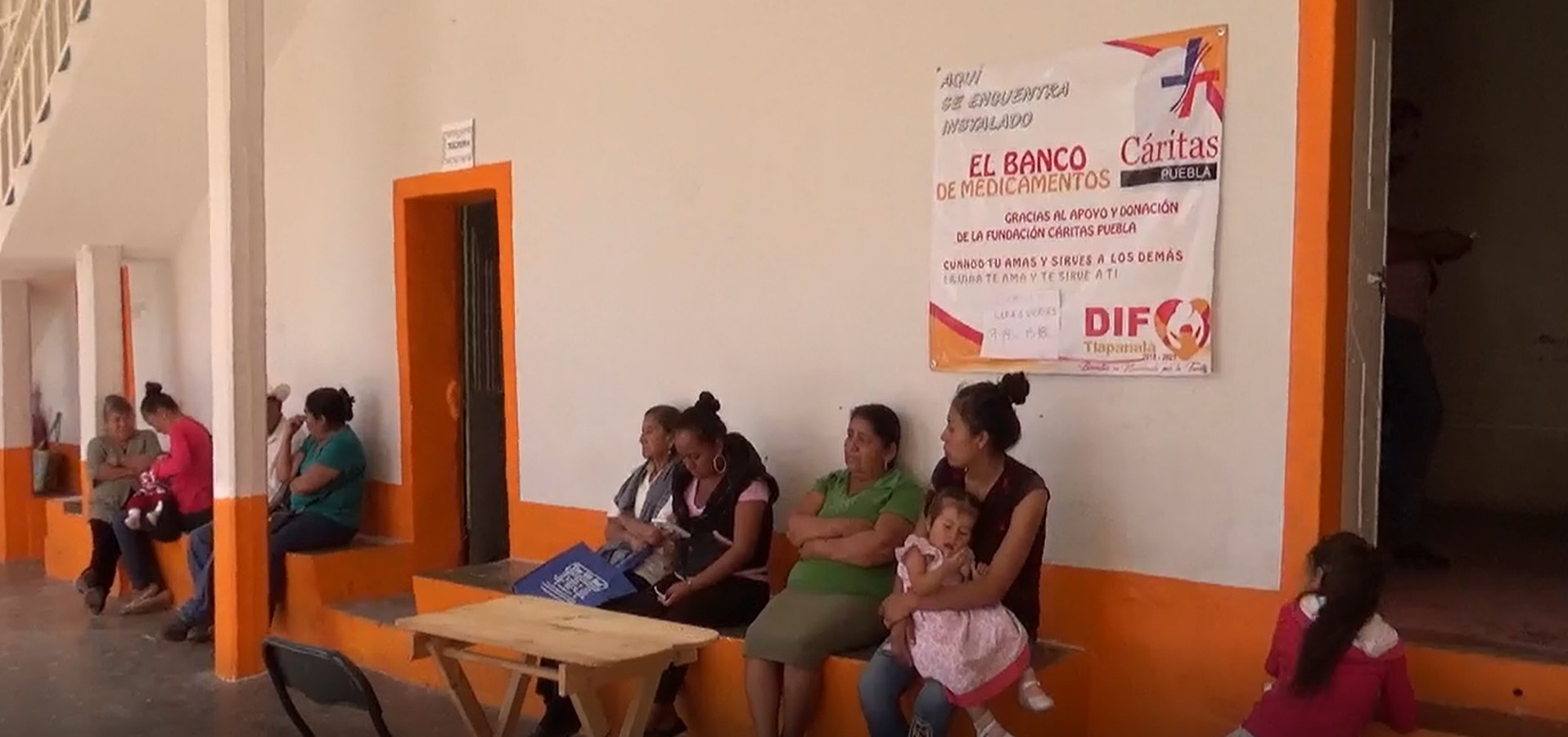 Gran afluencia de pacientes atiende dispensario de Tlapanalá