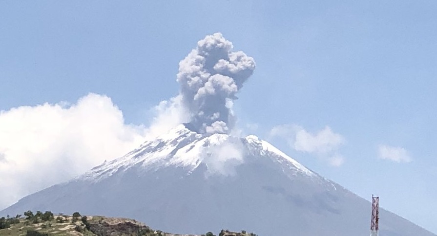Registra Popocatépetl leve explosión