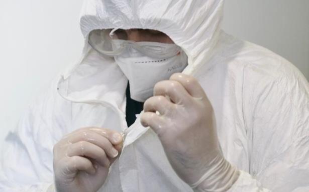 Enciende a médicos el espérense de AMLO