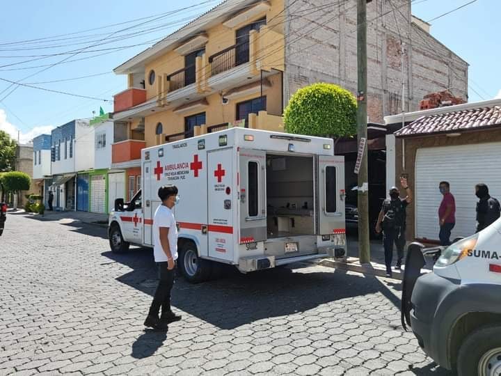 Balean en el pecho a médico en asalto a consultorio en Tehuacán