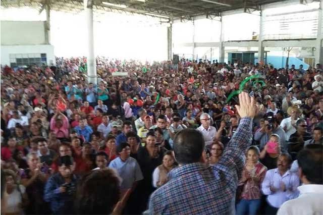 En Tehuacán, Doger pide regresar registro civil a juntas auxiliares