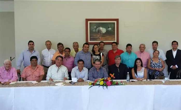 En Tehuacán, Doger pide regresar registro civil a juntas auxiliares
