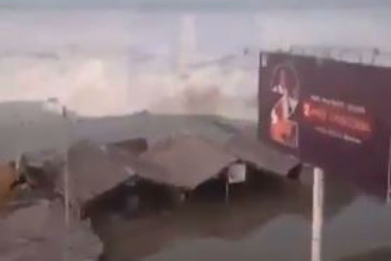 GALERÍA Tras terremoto, tsunami golpea Indonesia