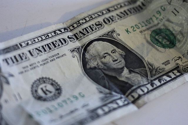 Así amanece el dólar este 1 de abril