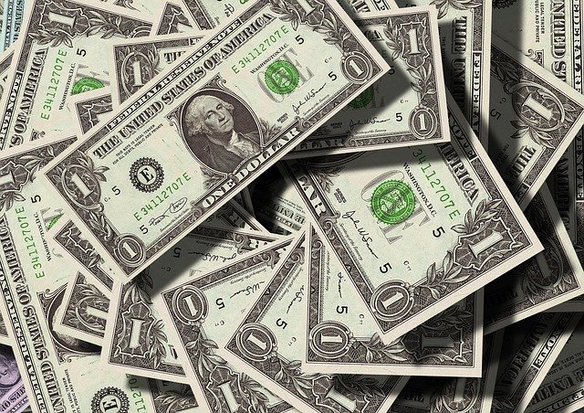 Imparable el dólar, ya se cotiza en más de 23 pesos