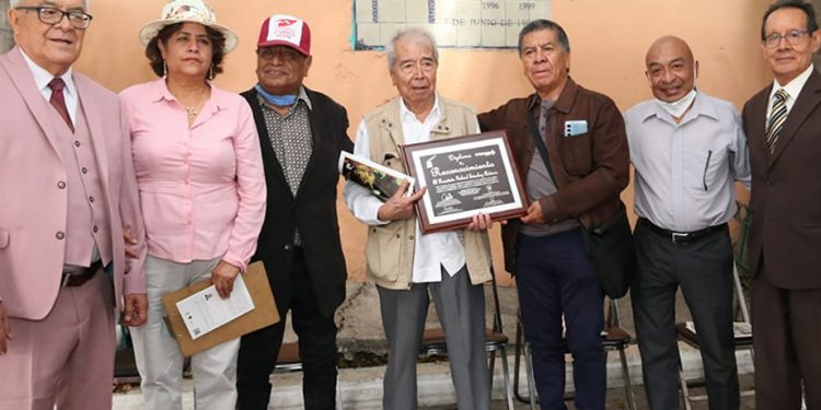 Muere el decano del periodismo poblano Gabriel Sánchez Andraca