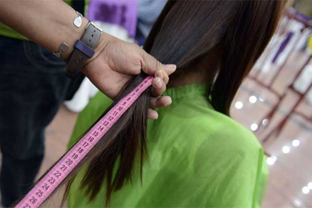 Club Rotario busca fondos para elaboración de pelucas para mujeres con cáncer