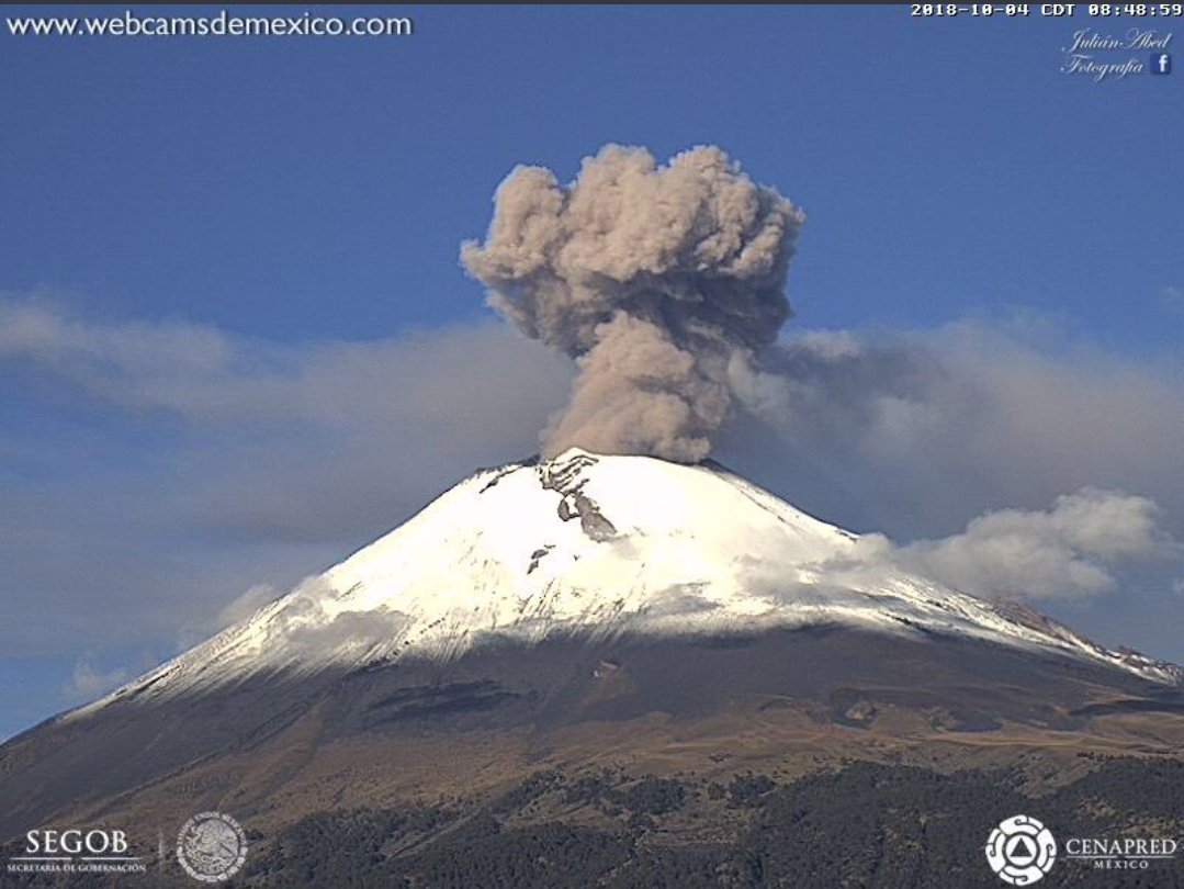 Amanece muy activo el volcán Popocatépetl