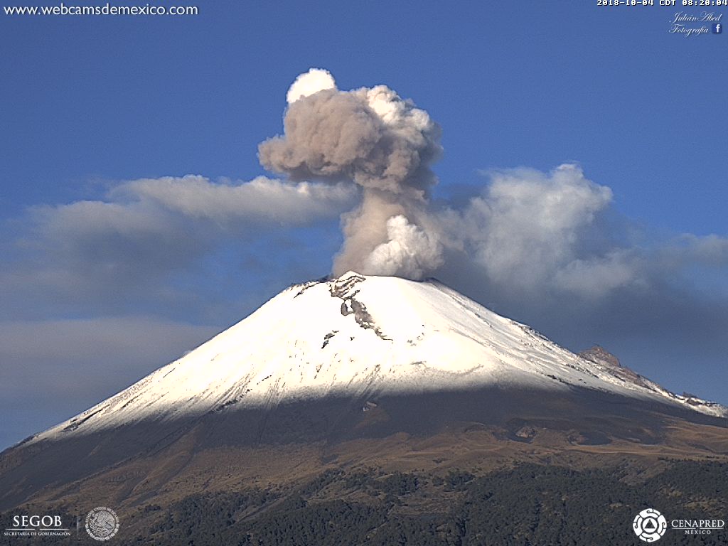 Sigue muy activo el volcán Popocatépetl