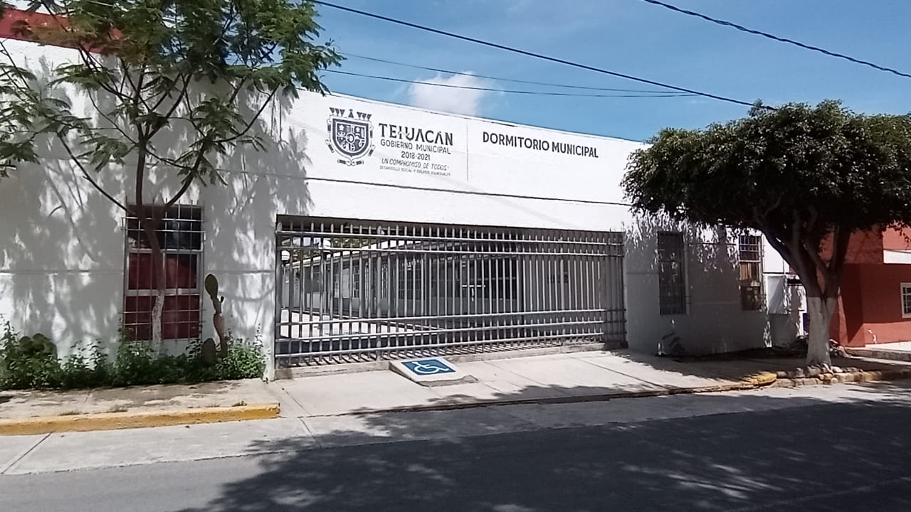 Habilitan dormitorios para personas en condición vulnerable en Tehuacán