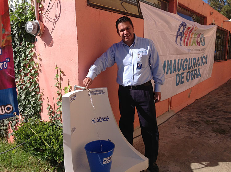 Inauguran drenaje sanitario y red de agua potable en Atlixco