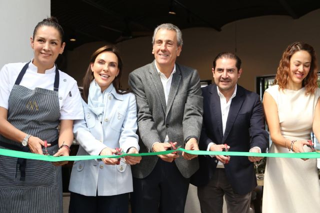 Pepe Chedraui destaca la apertura de Salón Mezcalli como impulso para el Centro Histórico