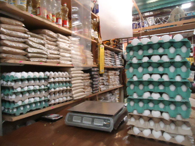 Hasta en 40 pesos venden kilo de huevo en el estado 