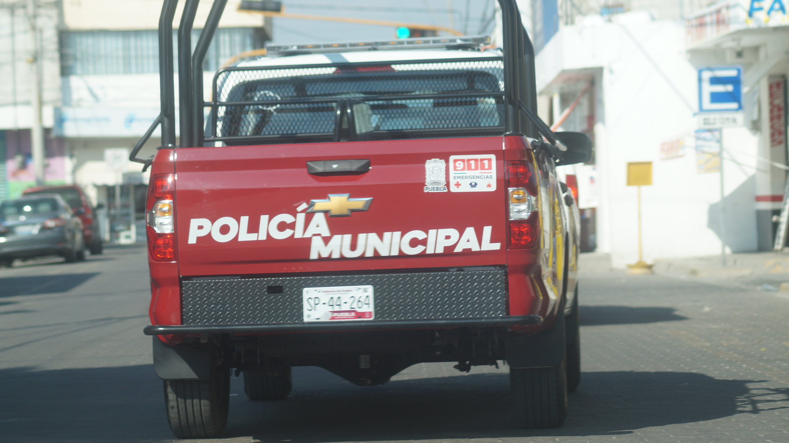 Encuentran cadáver de un hombre atrás de la Central de Abastos de Huixcolotla