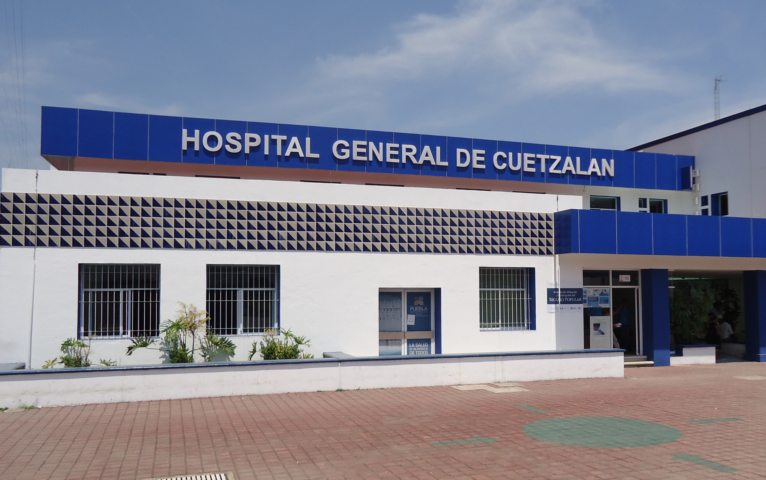 Descontrol en hospitales de Cuetzalan y Tlatlauquitepec por baja de directores