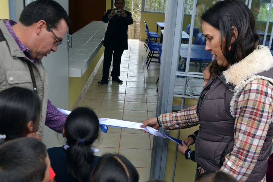 Inauguran desayunador escolar en primaria de Zacapoaxtla