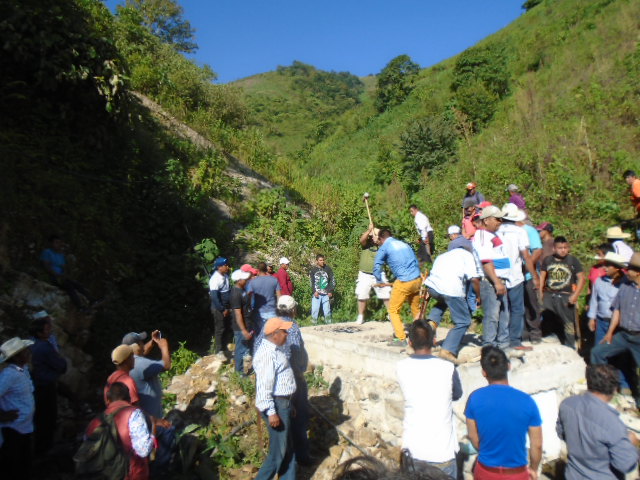 Retoma municipio manantial para dar agua a Xaltepec