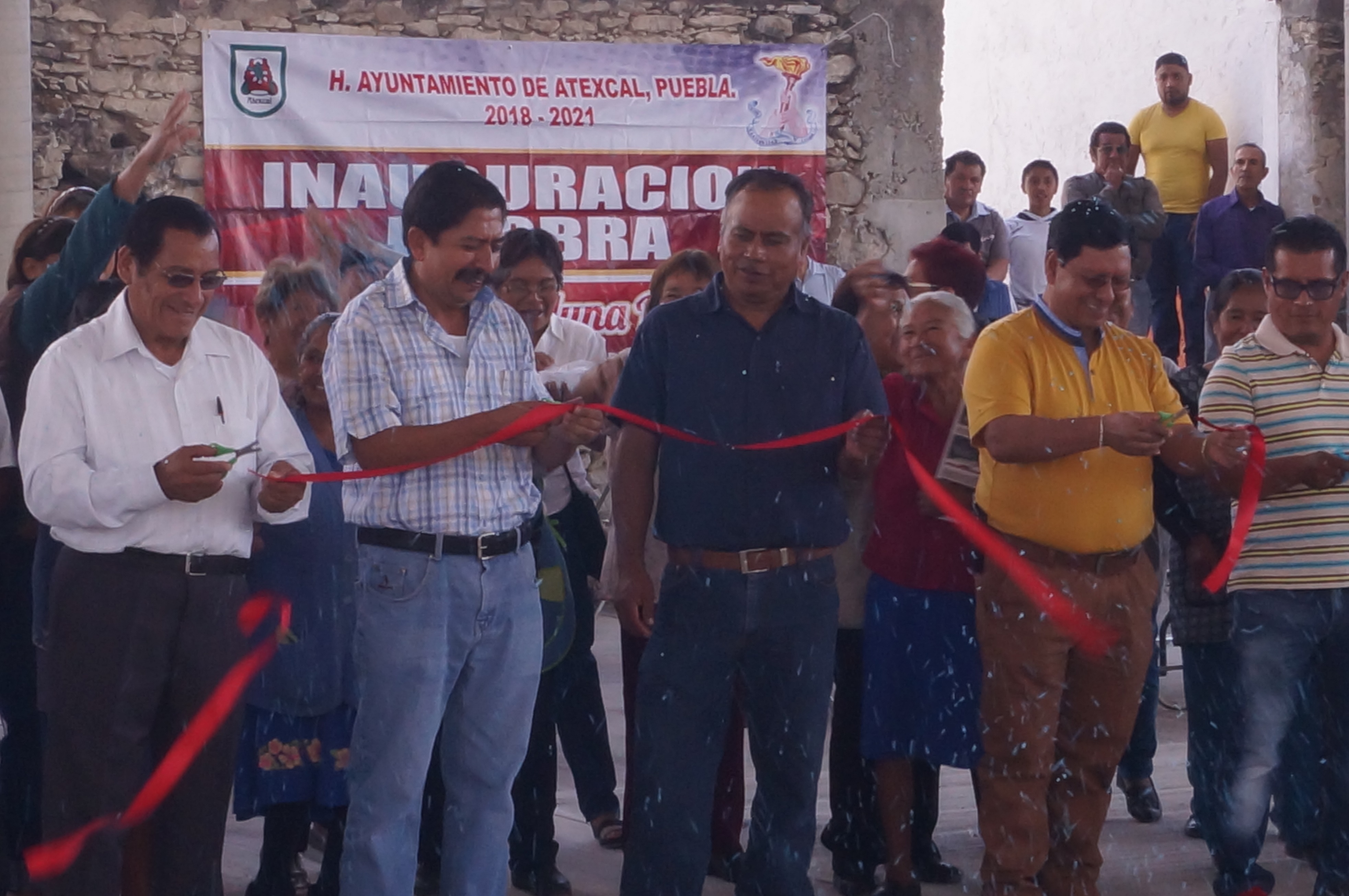 Inauguran plaza cívica en Atexcal