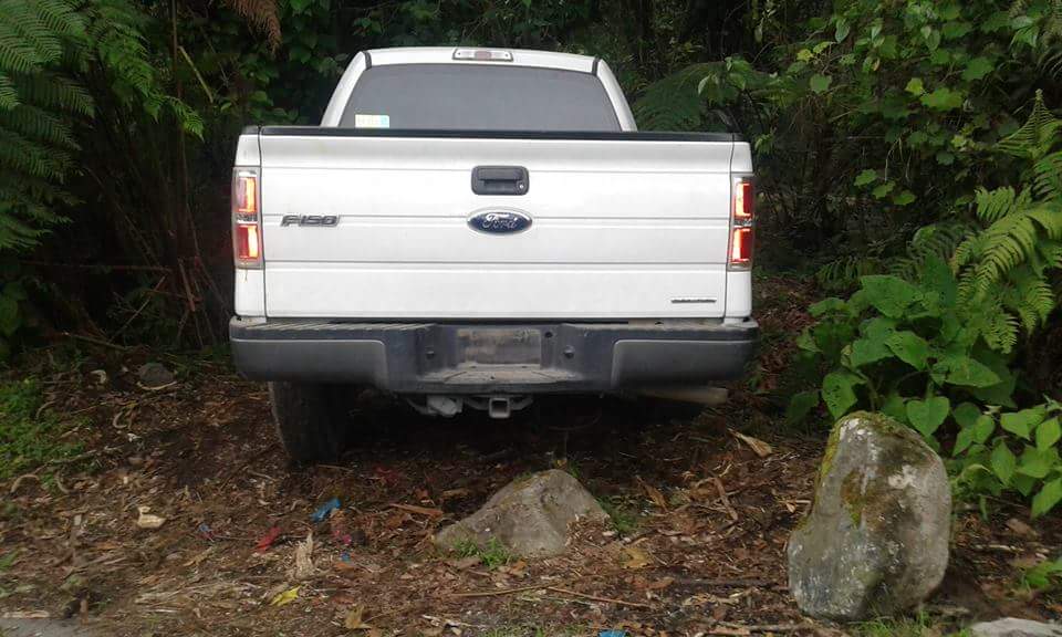Recuperan en Hueyapan camioneta que fue robada en México