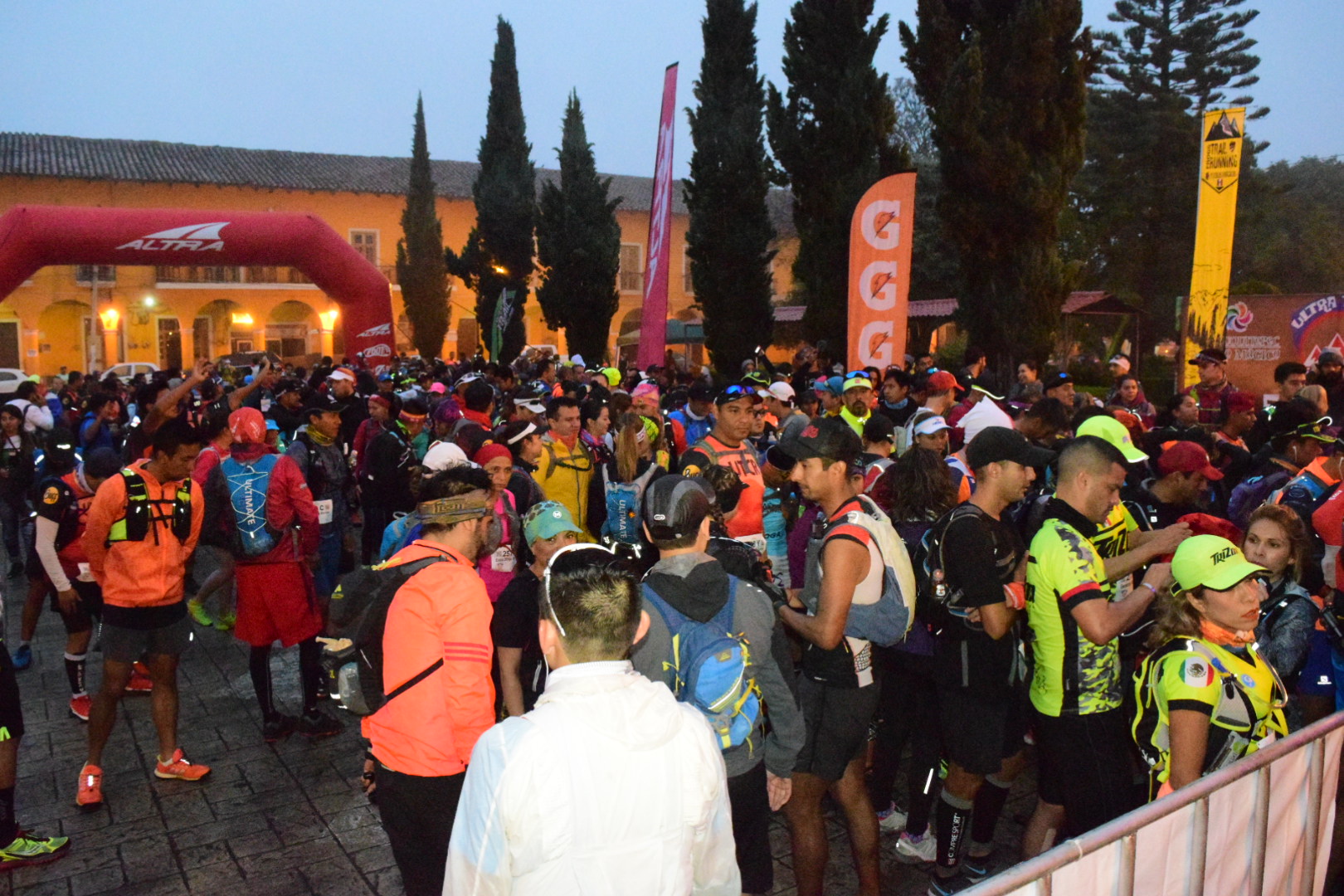 Realizan tercer Ultra Trail Cerro Rojo en Tlatlauquitepec 