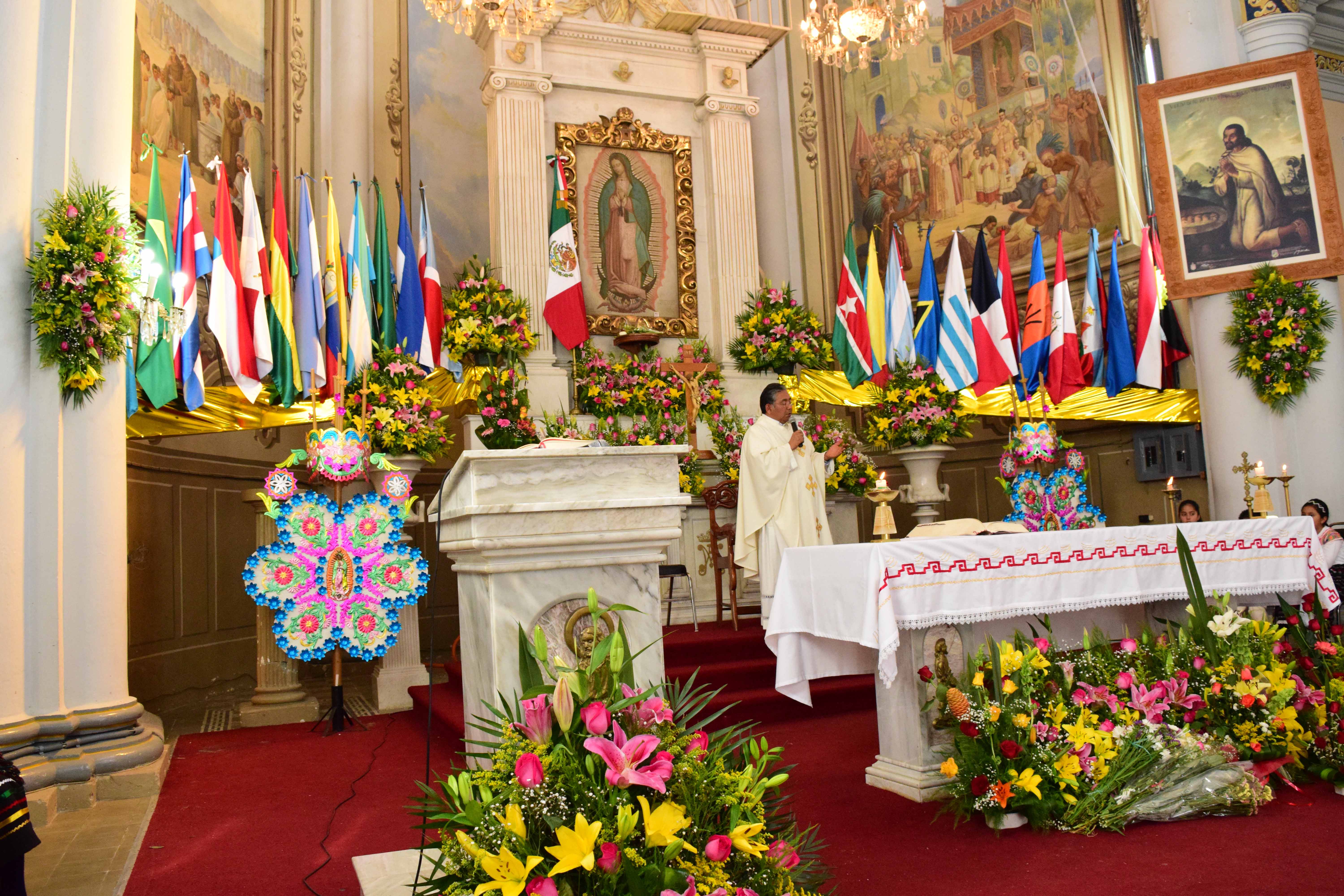 Celebran a la Virgen de Guadalupe en Zacapoaxtla