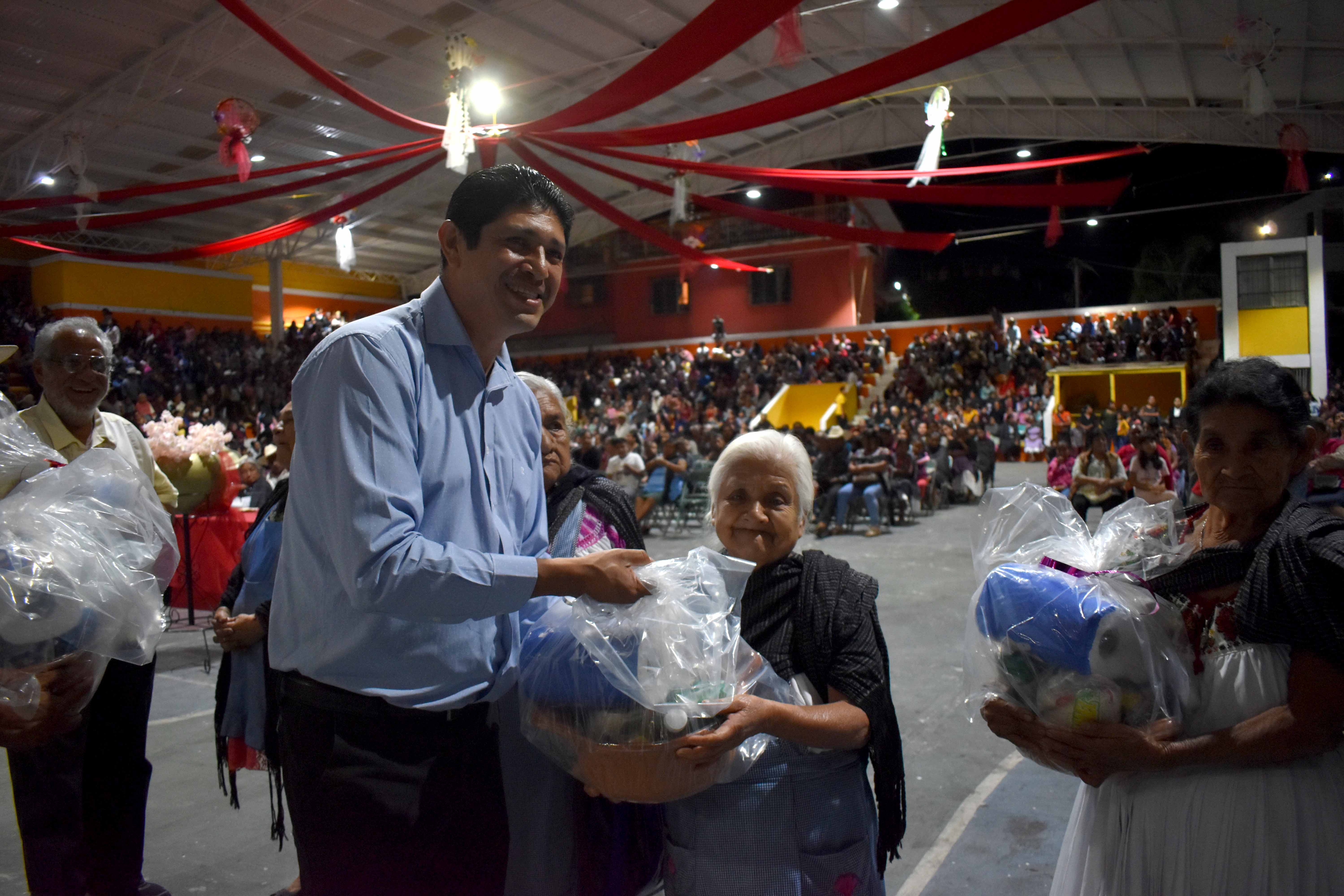 Reconocen el papel de las mujeres en la transformación de Huitzilan