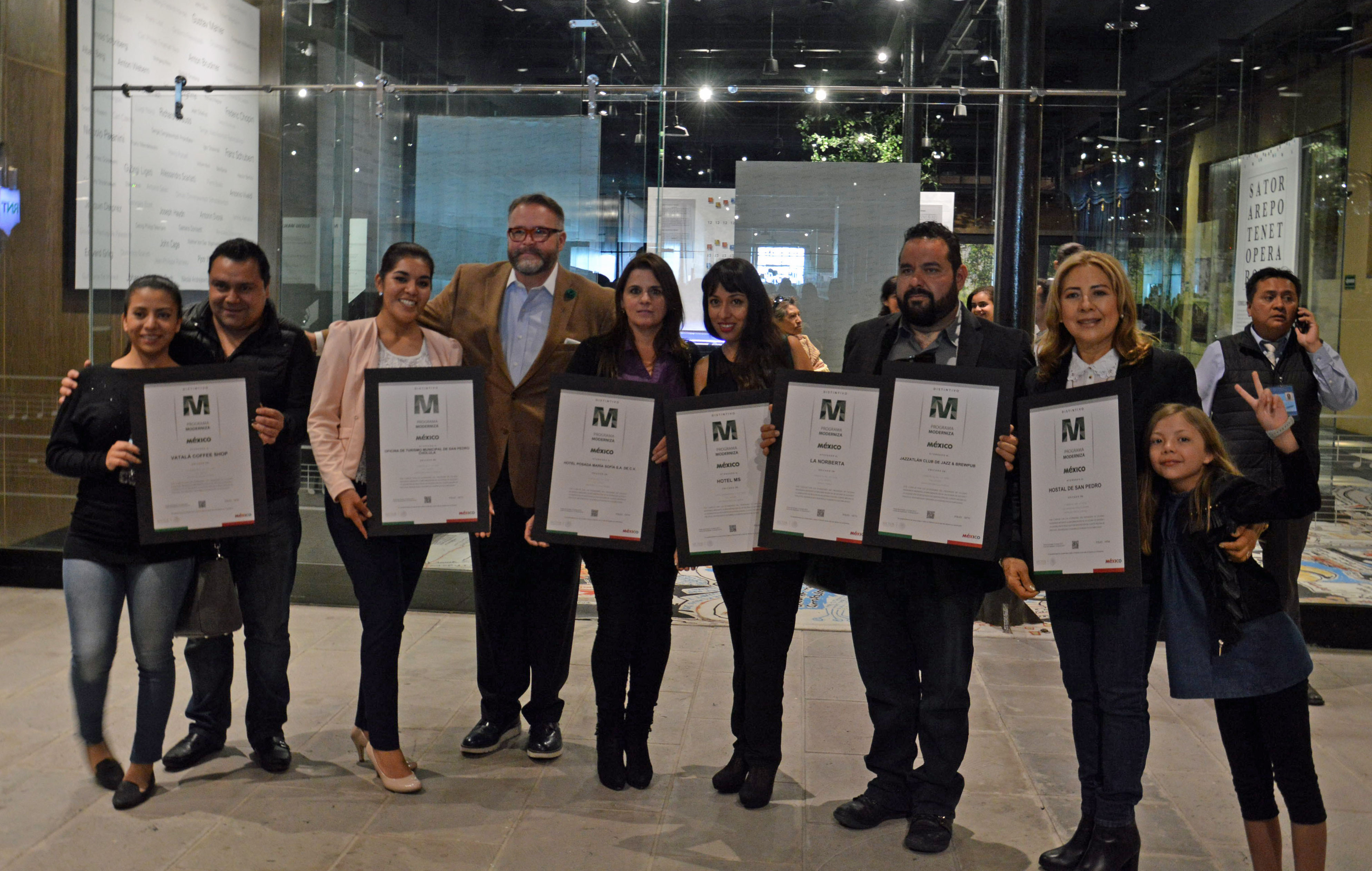 Reciben certificación prestadores de servicios turísticos de San Pedro